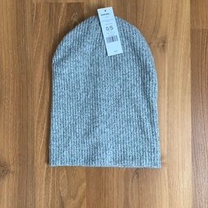 Gray Beanie/Toque One Size